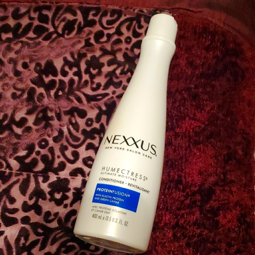 Nexxus Humectress Conditioner Normal-Dry New